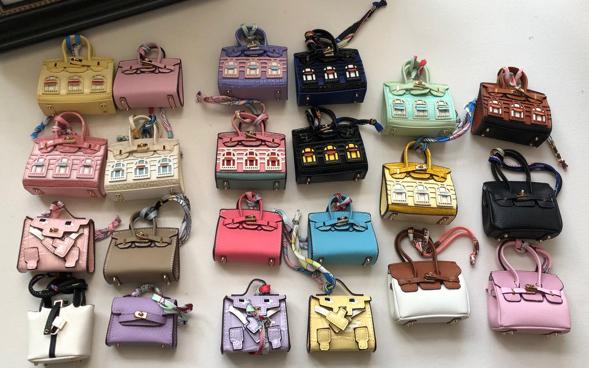 Mia's Mini Bag Scoop 1